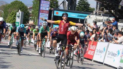 Cumhurbaşkanlığı Türkiye Bisiklet Turu 4. etabın galibi Aniolkowski
