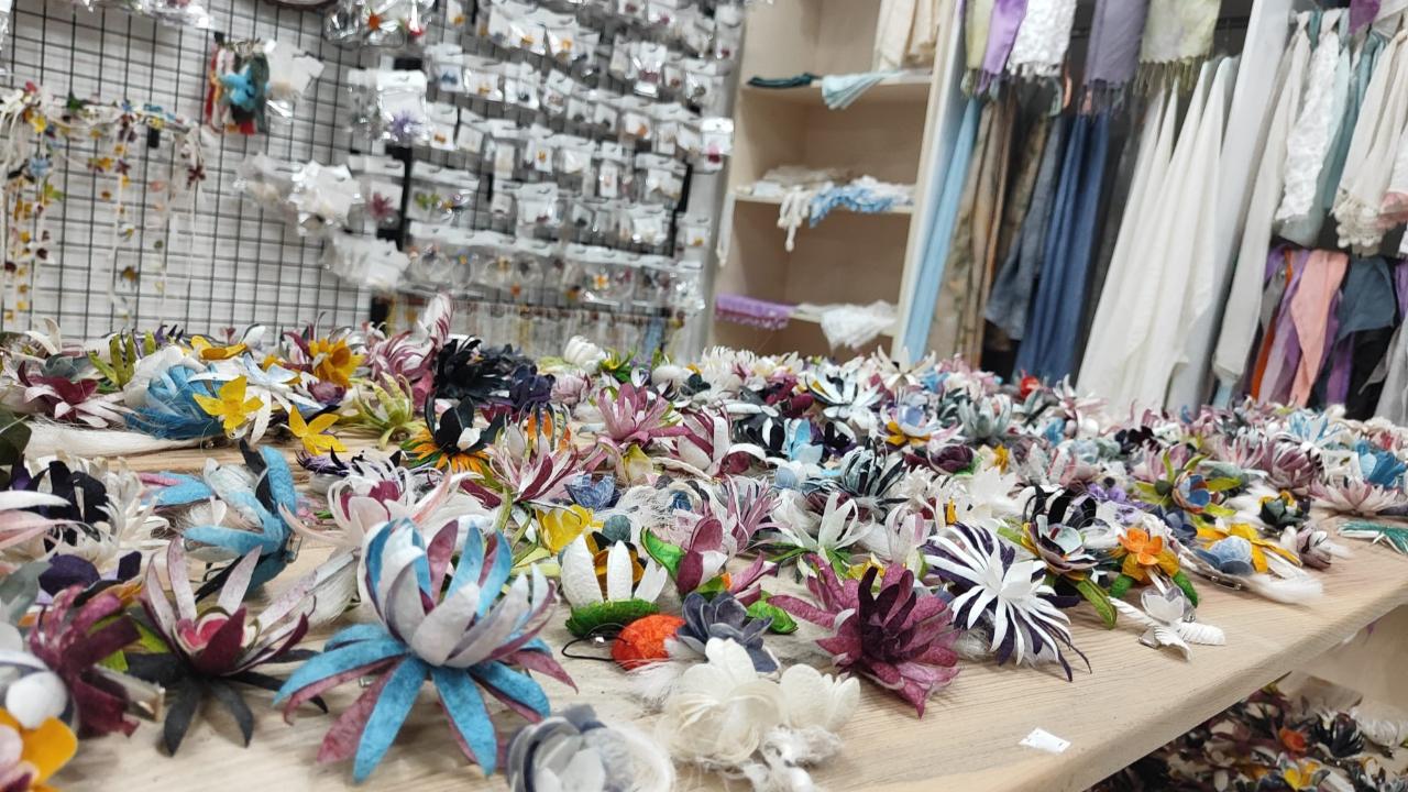 DATÇA’DA İPEK BÖCEKÇİLİĞİ YENİDEN CANLANIYOR