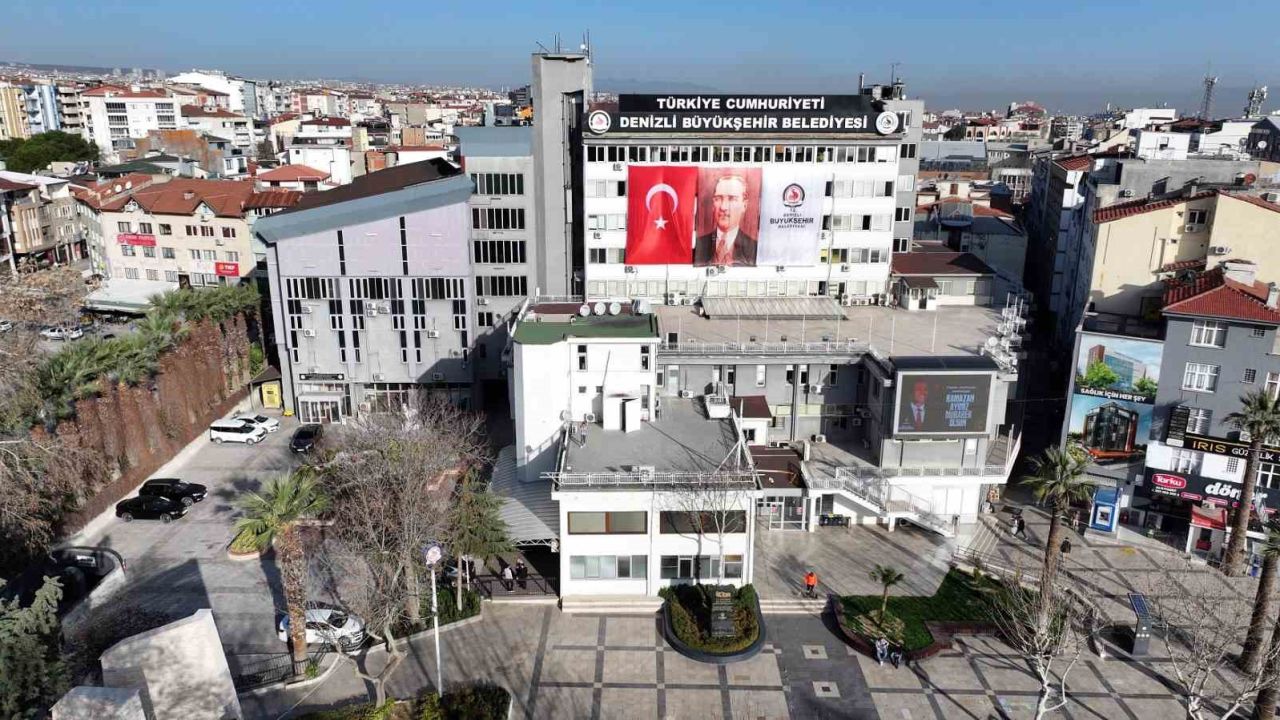 Denizli’de emekli destekleri hesaplara yattı