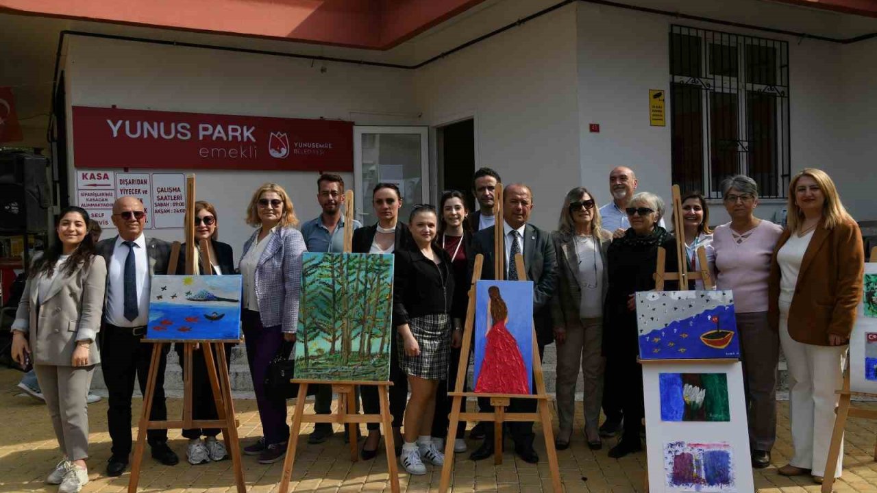 Emekli Kafe’de duygu dolu sergi