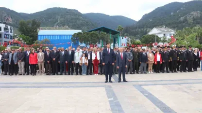 Fethiye’de 23 Nisan törenle kutlandı