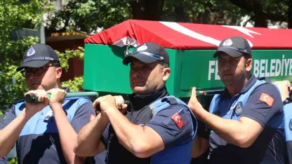 Fethiye’de Zabıta Personeli Ersoy’a duygusal veda