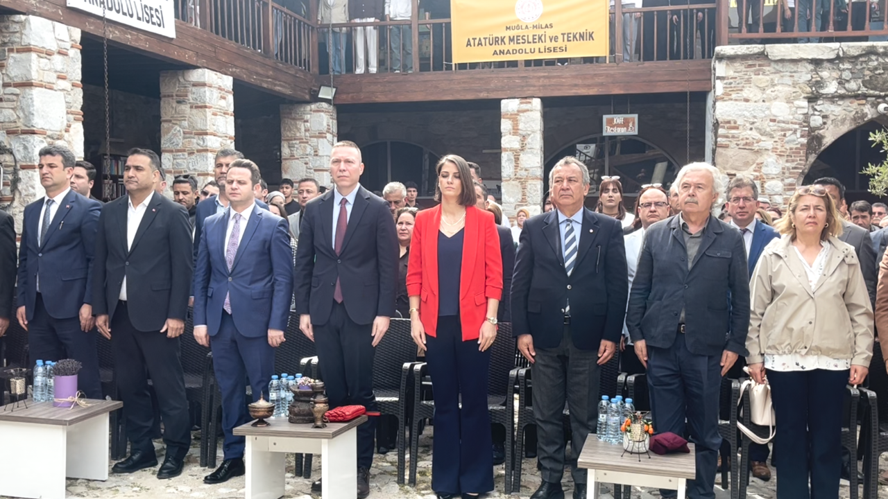 GELECEĞE İZ PROJESİNDEN KÜLTÜR ŞÖLENİ