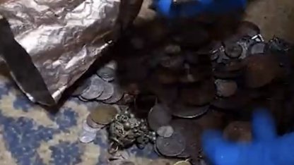 İzmir’de tarihi eser operasyonu: 203 eser ele geçirildi