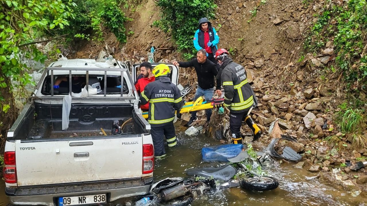Kamyonet dere yatağına düştü: 2 yaralı
