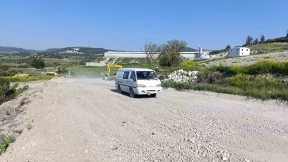 Kula-Selendi eski yolu yeniden ulaşıma açıldı