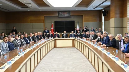 Kütahya’da mahalle ve köylerin sorunları masaya yatırıldı