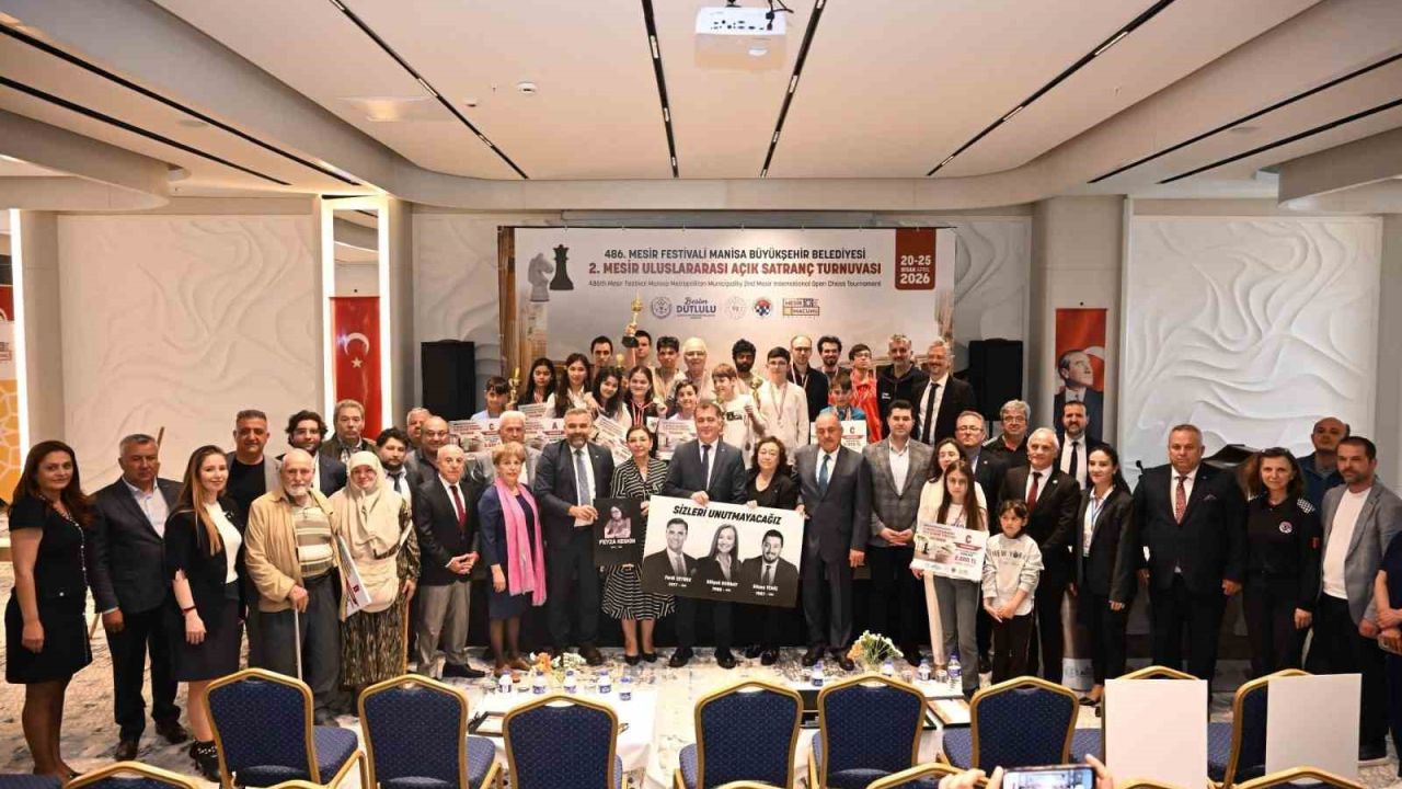 Manisa’da dev turnuvanın şampiyonu Azerbaycanlı Rasulov oldu