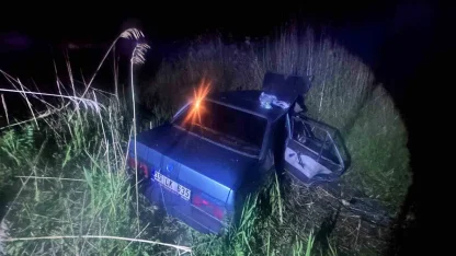 Manisa’da otomobil kanala uçtu: 2 ölü, 5 yaralı