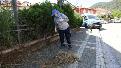 Marmaris’te bahar temizliği başladı