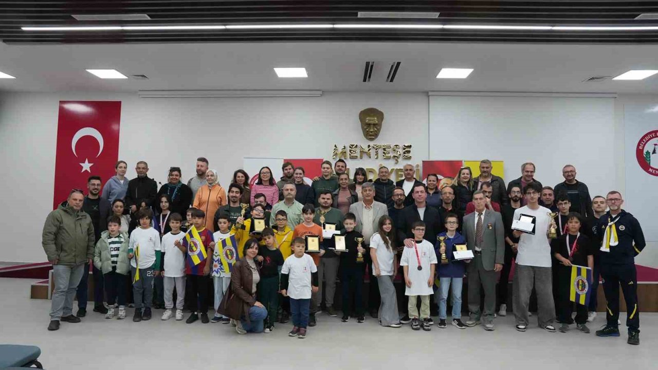 Menteşe’de 23 Nisan satranç turnuvası ile kutlandı