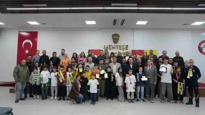 Menteşe’de 23 Nisan satranç turnuvası ile kutlandı