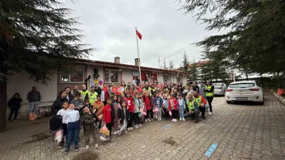 Motosiklet tutkunları çocukları unutmadı