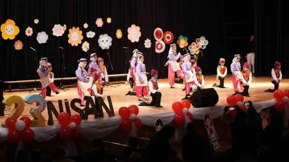 MTK Koleji 23 Nisan programını yoğun katılımla gerçekleştirdi