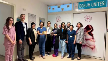 Muğla Eğitim ve Araştırma Hastanesi’nde ebeler unutulmadı