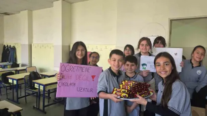 Öğretmenler ve öğrenciler birbirine moral oldu