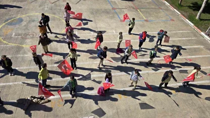 Şehit olan öğretmen ve öğrenciler için Hisarcık’ta anlamlı etkinlik