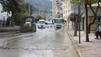 Şehzadelerin dönüşen mahallelerinde kapsamlı temizlik
