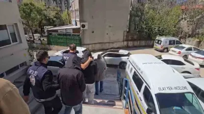 Sosyal medya üzerinden fuhuşa aracılık yapan 5 şüpheli yakalandı