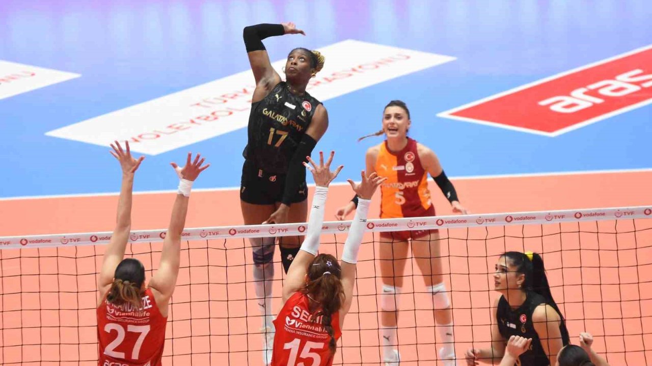 Sultanlar Ligi: Aras Kargo: 1 - Galatasaray: 3