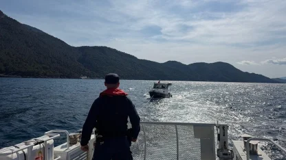 Sürüklenen teknedeki 2 kişi kurtarıldı