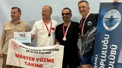 Tavşanlı’da açılan yüzme havuzu 3 çocuk babasını şampiyon yaptı