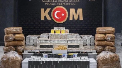 Uşak’ta çok sayıda kaçak makaron ve tütün ele geçirildi