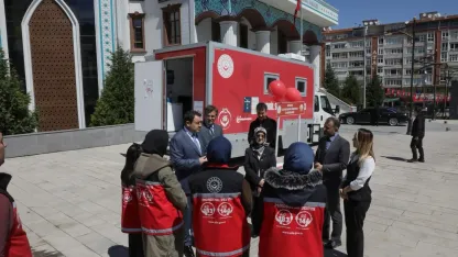 Vali Musa Işın’dan mobil sosyal hizmet aracına yakın takip