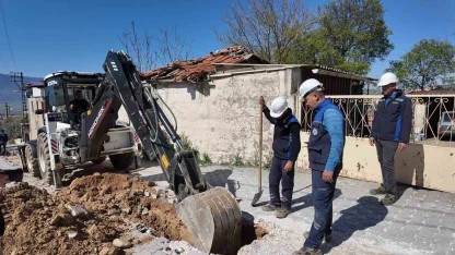 Yatağan Dere Mahallesi’nde içme suyu hatları yenileniyor
