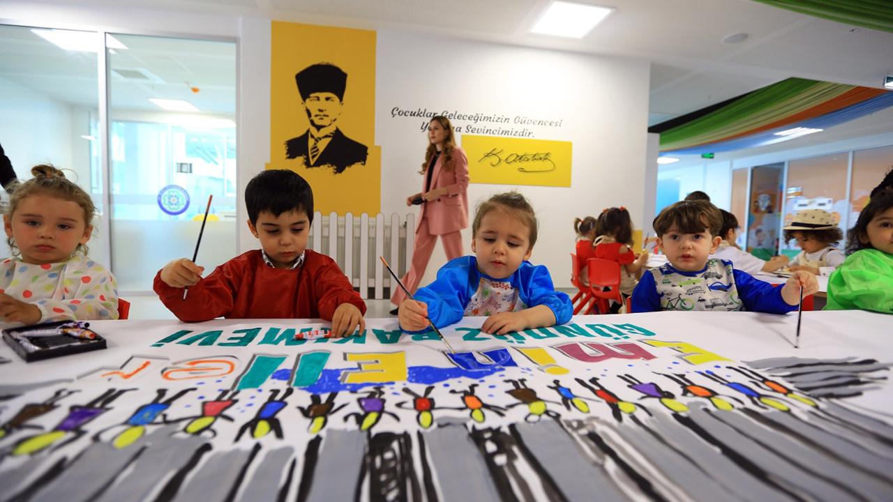 Yerel yönetimler çocuk odaklı hizmetler için buluştu