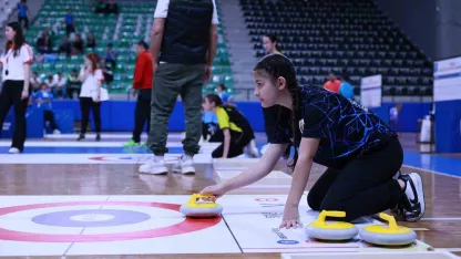 156 sporcu final bileti için ter döktü
