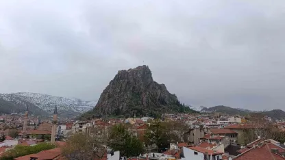 Afyonkarahisar’da kara kış geri geldi