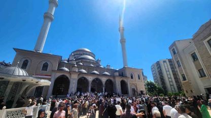 Aydın’da hacı adayları dualarla uğurlandı