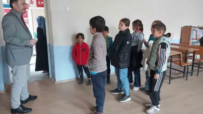 Emirdağ’da öğrencilere Kur’an kursları tanıtıldı