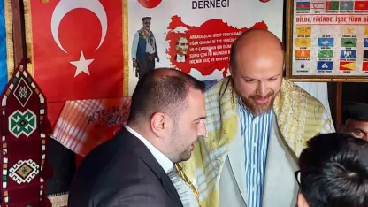 "Fenerbahçe taraftarı Bilal Erdoğan’a Aydın’da madalyalı sarı kanarya sürprizi