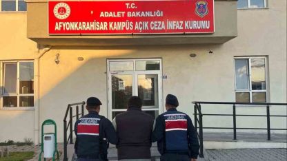 Jandarma çeşitli suçlardan aranan 45 kişiyi yakaladı