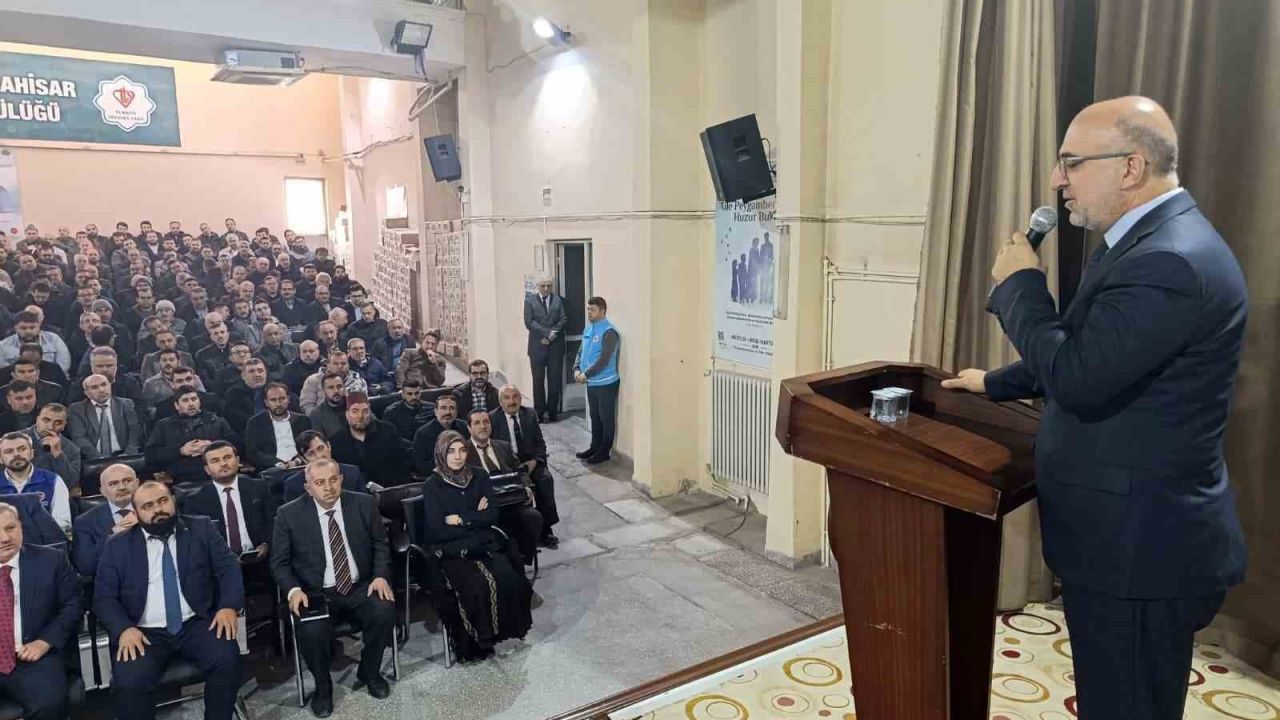 Lütfü İmamoğlu: "Kurban ibadetinin insandaki şiddet eğilimini yok etmedeki rolü büyük"