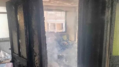 Manisa’da yaşlı adam yangında hayatını kaybetti