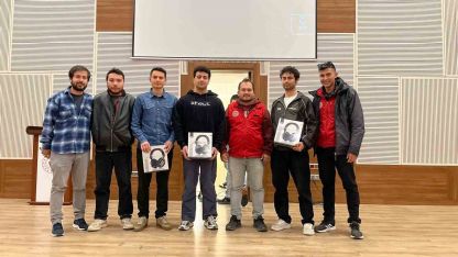 Menteşe’nin gençleri bilgi yarışmasında il şampiyonu oldu