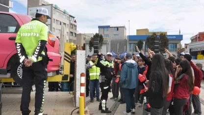 Salihli’de ‘Trafik Haftası’ kutlandı