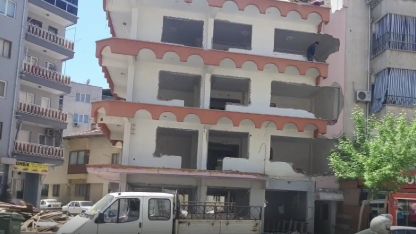 Yıkım firmasından açıklama: "Tüm tedbirlerimizi aldık, yıkım ruhsatımız mevcut"