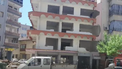 Yıkım firmasından açıklama: "Tüm tedbirlerimizi aldık, yıkım ruhsatımız mevcut"