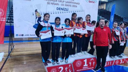 Yunus Emre Ortaokulu ‘Floor Curling’de önemli başarı