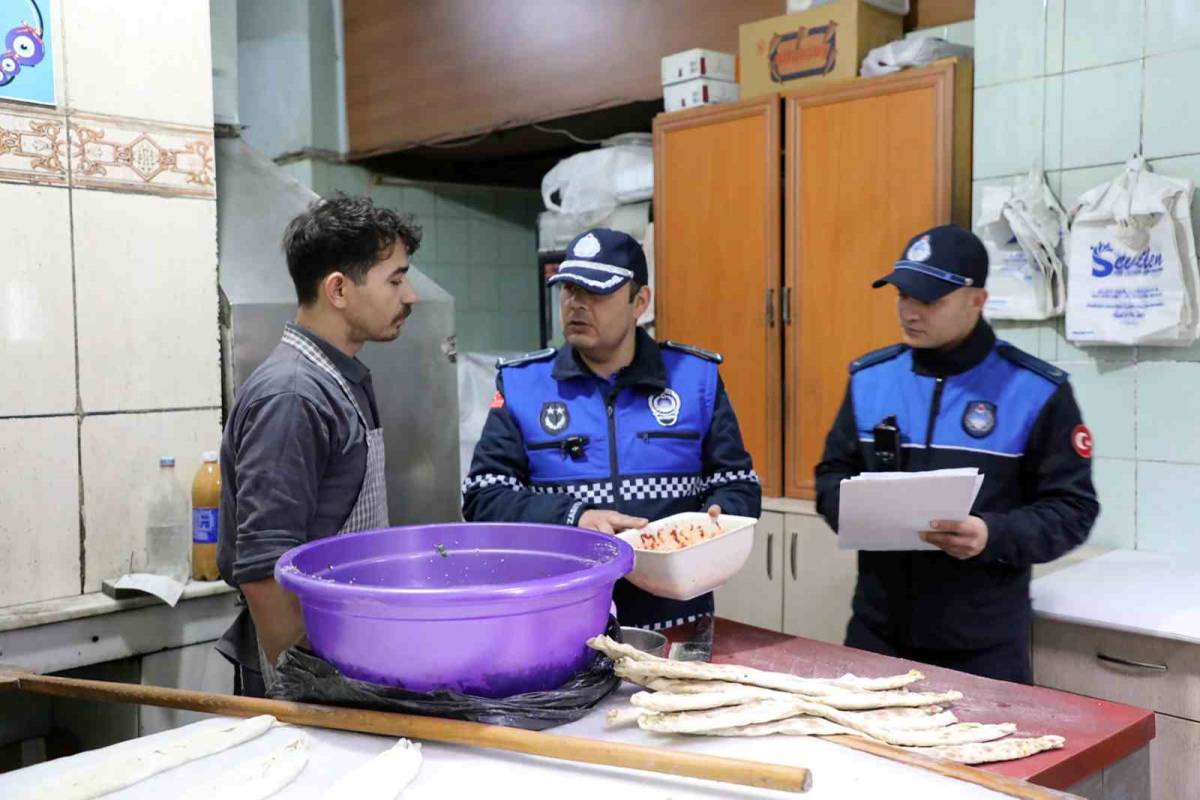 Muğla Büyükşehir Zabıtası Hijyen ve Gramaj Denetiminde