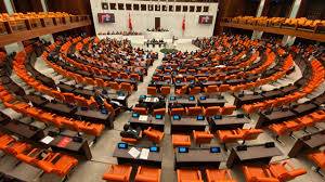 Üniversitelerden Atılanlar İçin Af Gündemde