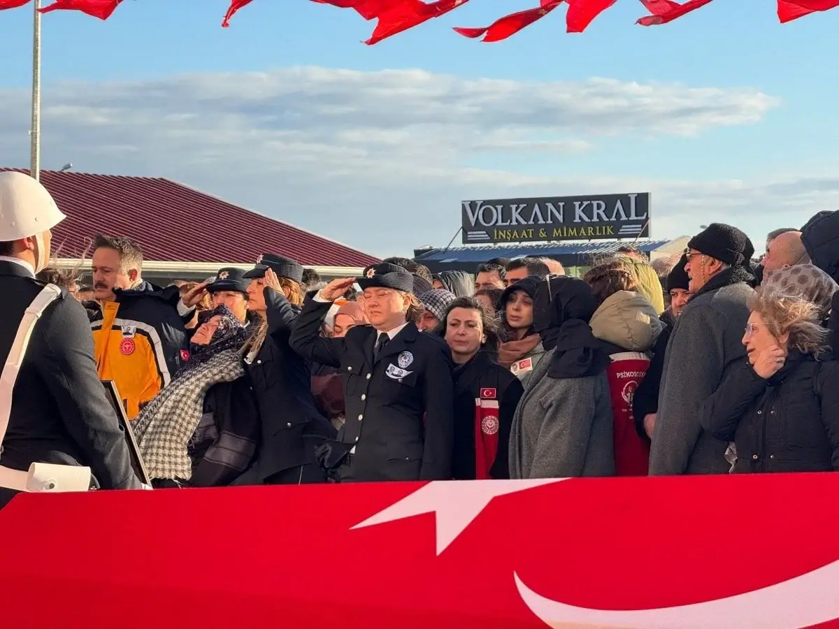 Yalova’da Şehit Polisler İçin Tören: Türkiye’nin Yüreğine Ateş Düştü