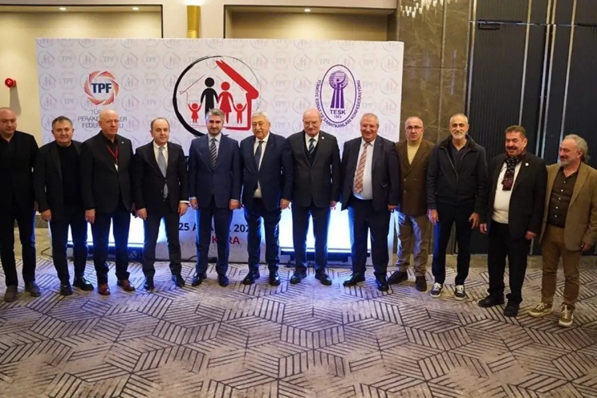 Marketlere Pazar Tatili Geliyor