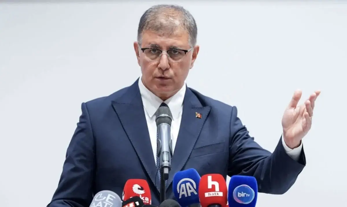 İzmir susuzlukla boğuşuyor, tartışma camiler üzerinden büyüyor